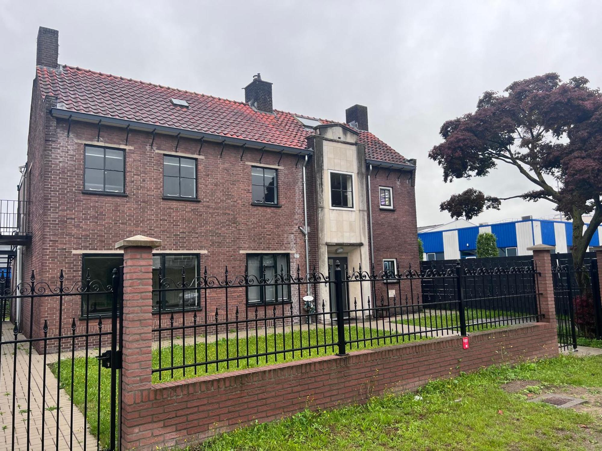 Kess Maison, Gehele Villa Met Sauna En Dakterras Enschede Esterno foto
